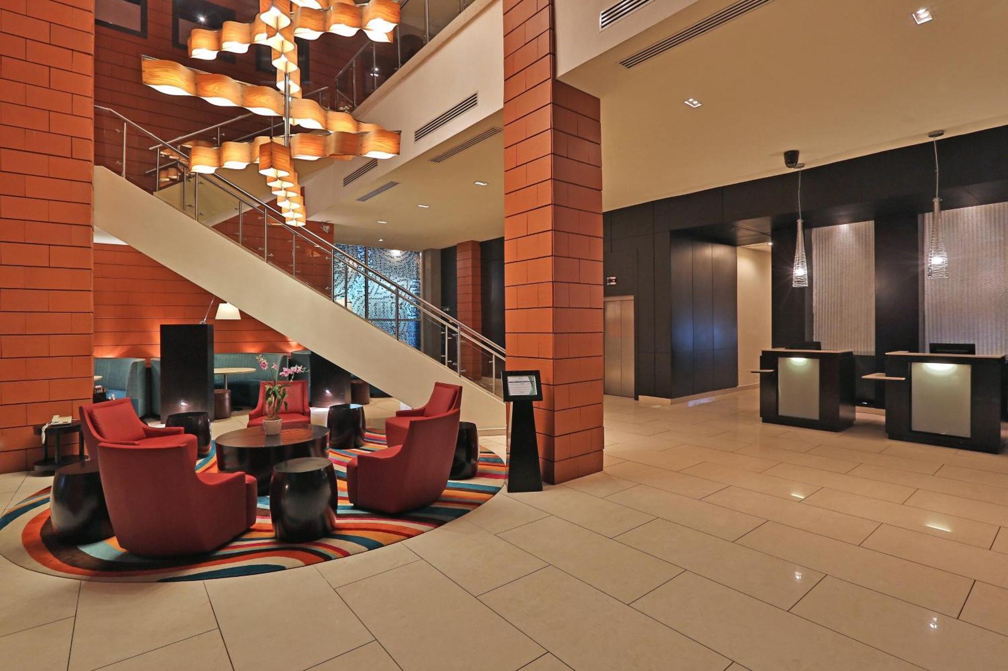 Courtyard By Marriott Panama Multiplaza Mall Exterior photo