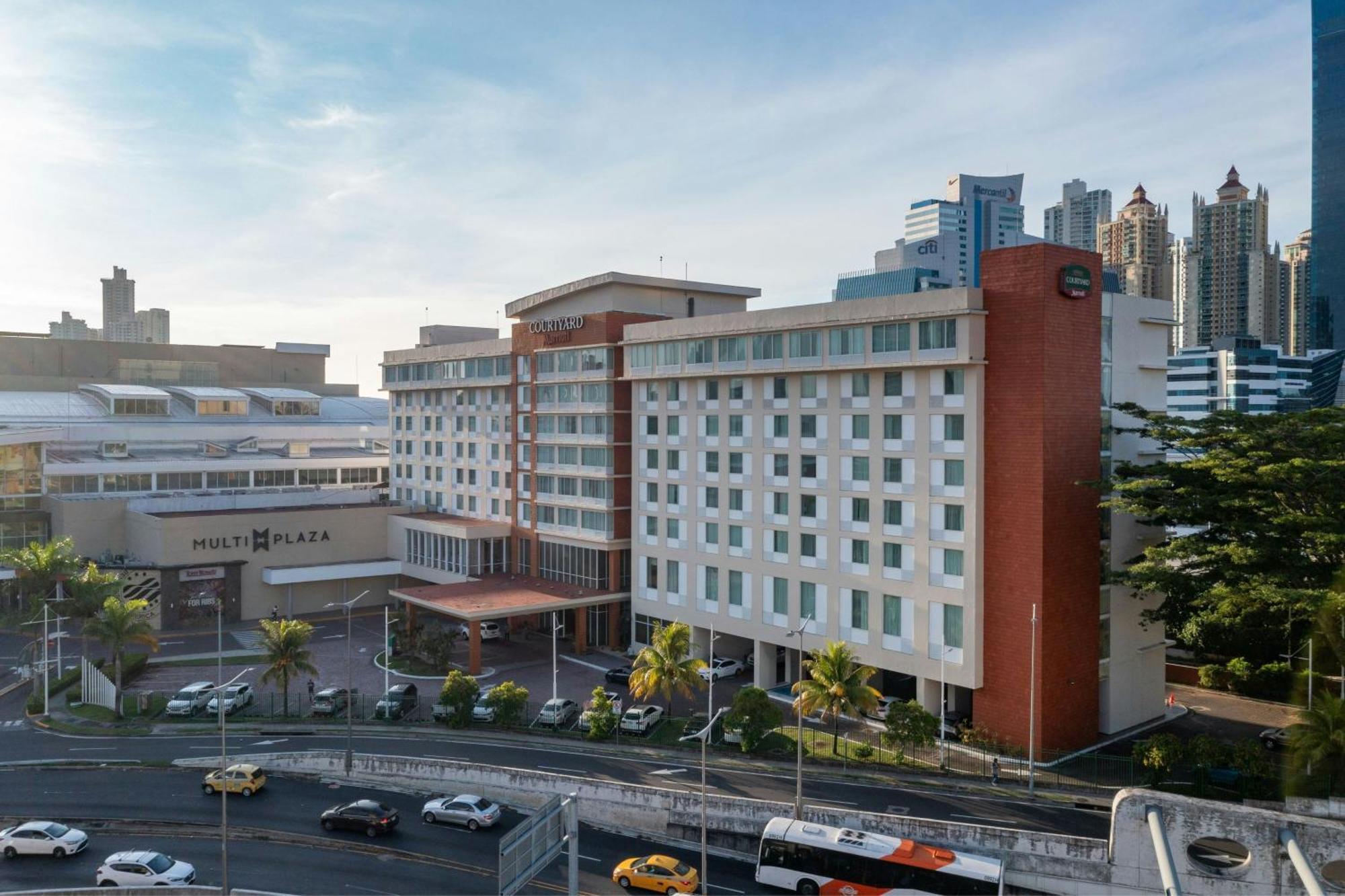 Courtyard By Marriott Panama Multiplaza Mall Exterior photo